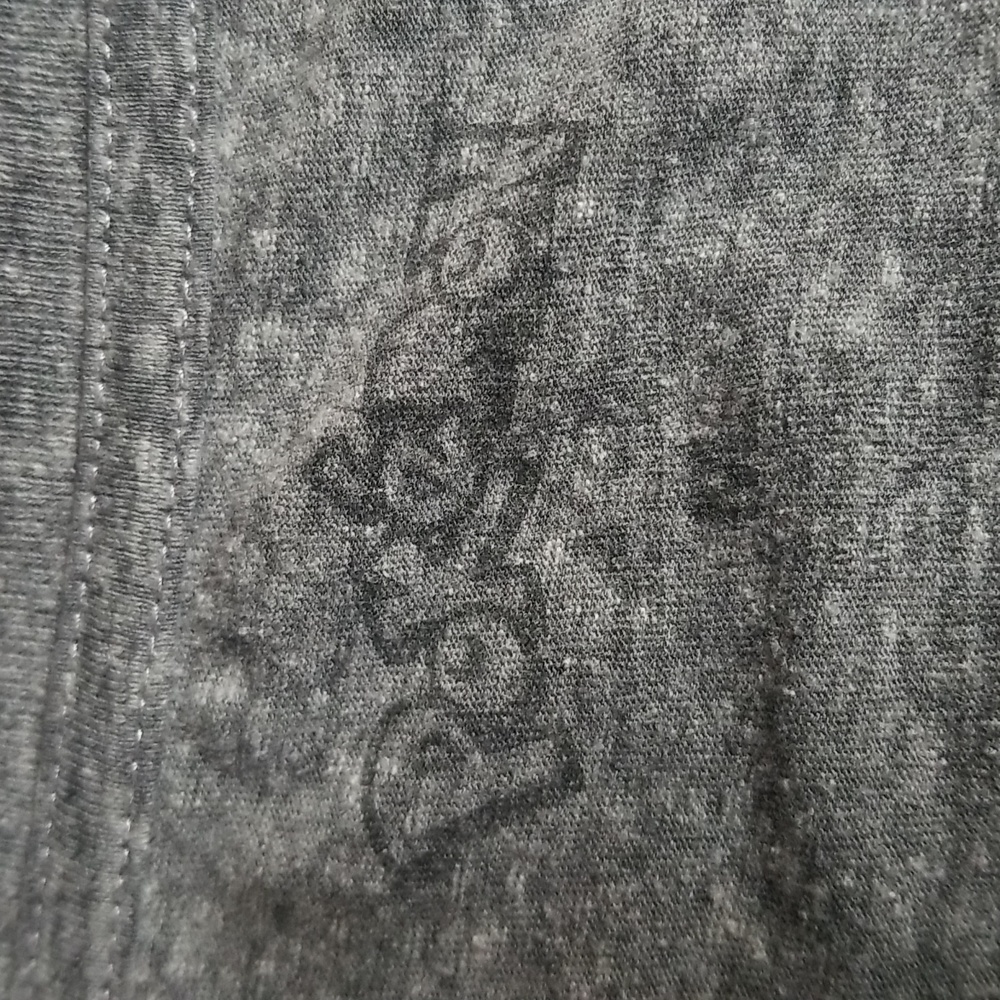 Pokemon tee - Picture 2 of 2
